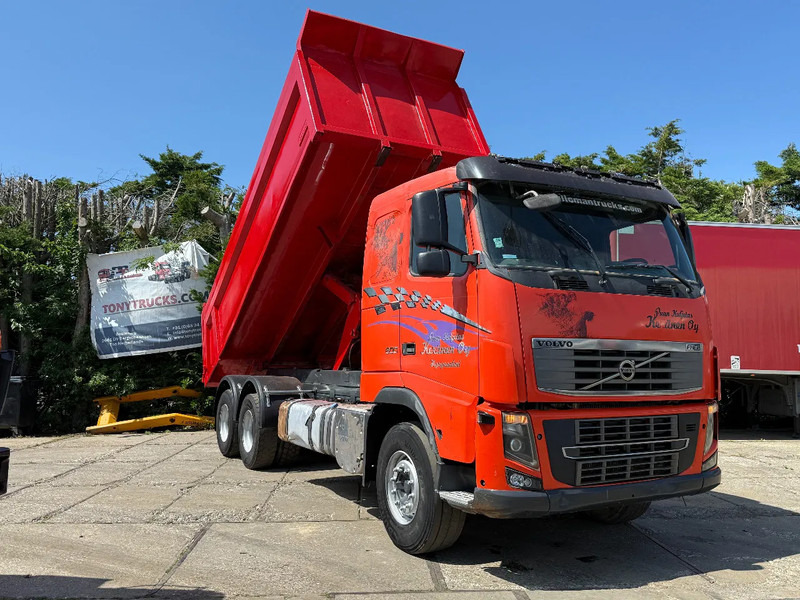 Volvo FH 16.600 6X4 Tipper Spring/Spring Euro5 - Camion basculantă: Foto 1 Volvo FH 16.600 6X4 Tipper Spring/Spring Euro5 - Camion basculantă: Foto 1