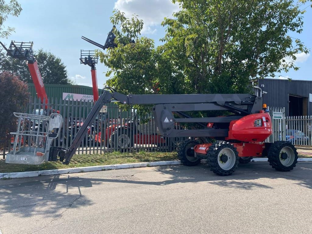 Manitou 200 ATJ - Nacela articulata: Foto 1 Manitou 200 ATJ - Nacela articulata: Foto 1