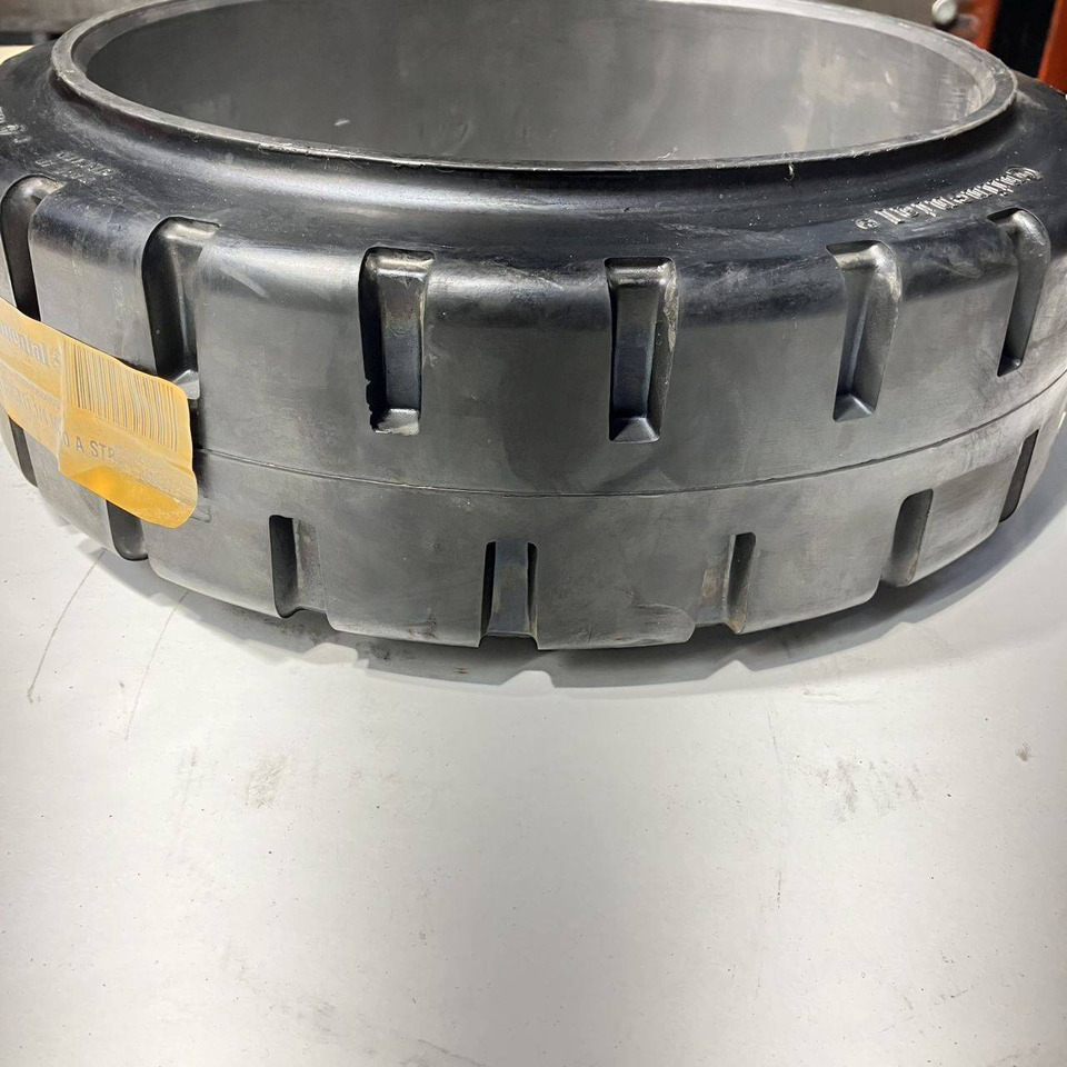 2x continental 15x5x11 1/4 tyres - Anvelopă pentru Stivuitor: Foto 4 2x continental 15x5x11 1/4 tyres - Anvelopă pentru Stivuitor: Foto 4