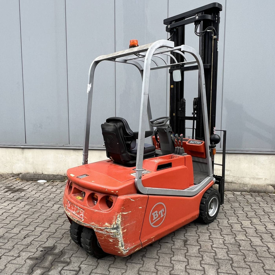 BT CBE18T - Electrostivuitor: Foto 1 BT CBE18T - Electrostivuitor: Foto 1