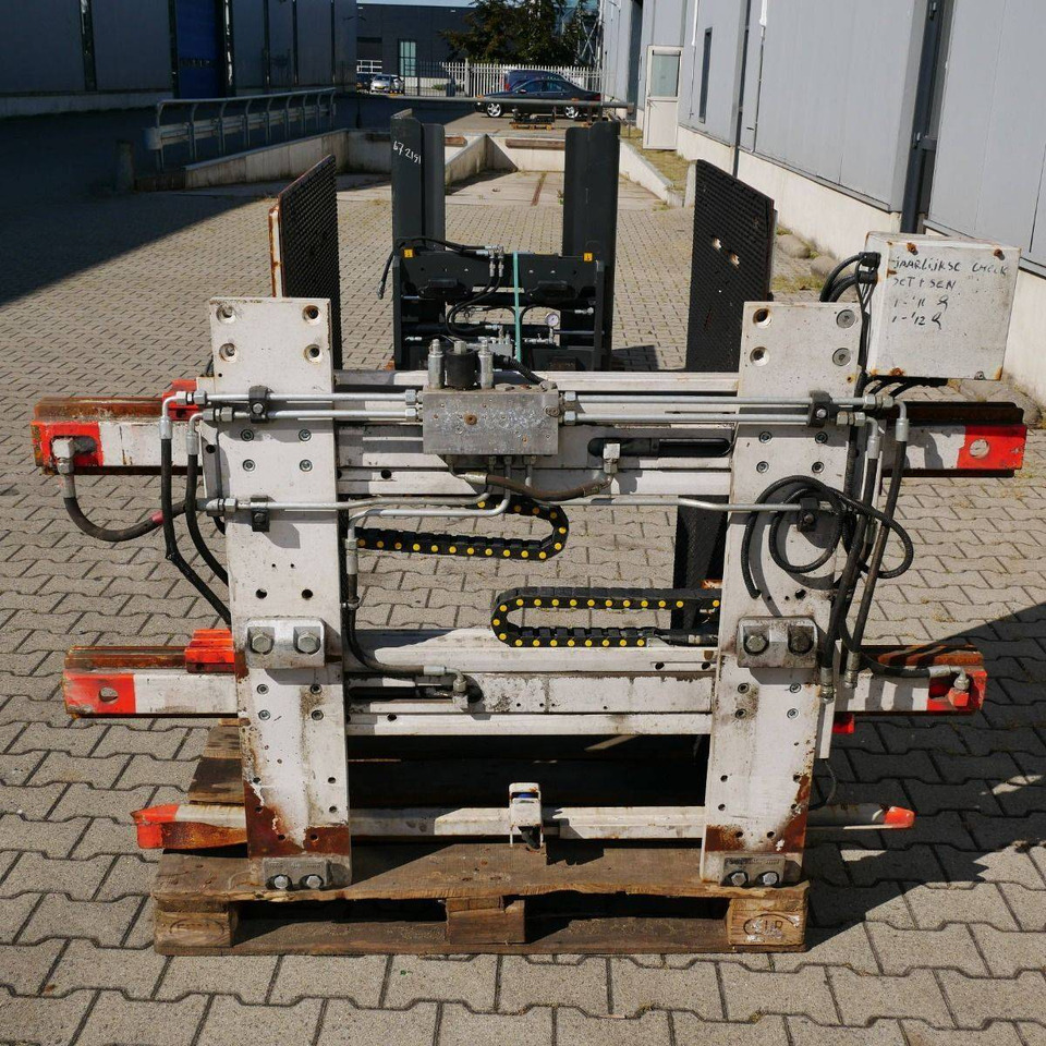 Cascade Carton and appliance clamps - Clemă: Foto 5 Cascade Carton and appliance clamps - Clemă: Foto 5