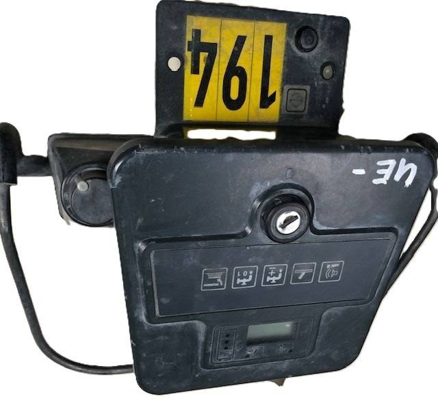 Display for Hako - Sistem electric pentru Mașină de spălat pardoseli: Foto 3 Display for Hako - Sistem electric pentru Mașină de spălat pardoseli: Foto 3