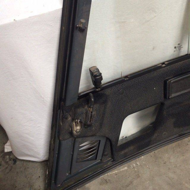 Door right for Linde series 386 - Uşă și piese pentru Stivuitor: Foto 4 Door right for Linde series 386 - Uşă și piese pentru Stivuitor: Foto 4