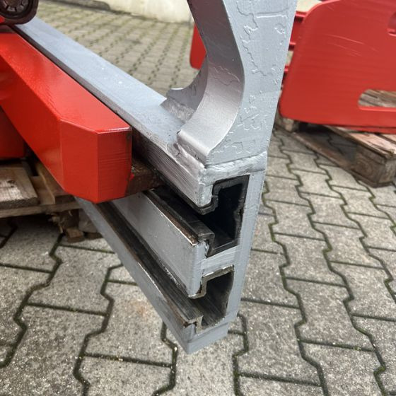 Clemă pentru Utilaje agricole Dürwen Bale Clamp with side shift: Foto 9