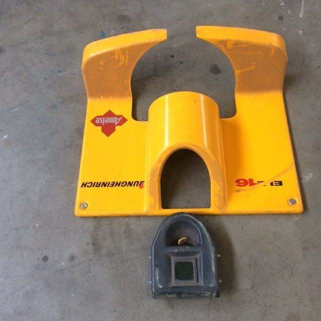 Front Hood for Jungheinrich ELE 16-20 - Caroserie și exterior pentru Stivuitor: Foto 1 Front Hood for Jungheinrich ELE 16-20 - Caroserie și exterior pentru Stivuitor: Foto 1