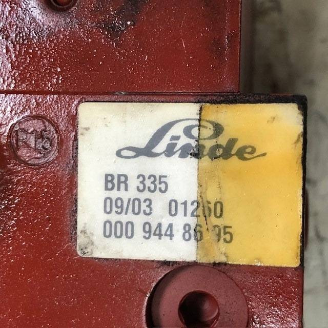 Hydraulic control valve - Supapa hidraulica pentru Stivuitor: Foto 4 Hydraulic control valve - Supapa hidraulica pentru Stivuitor: Foto 4