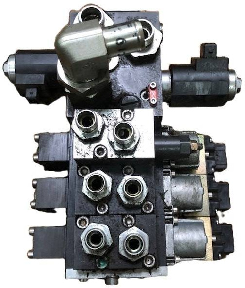Hydraulic control valve for BT/Toyota - Supapa hidraulica pentru Stivuitor: Foto 1 Hydraulic control valve for BT/Toyota - Supapa hidraulica pentru Stivuitor: Foto 1