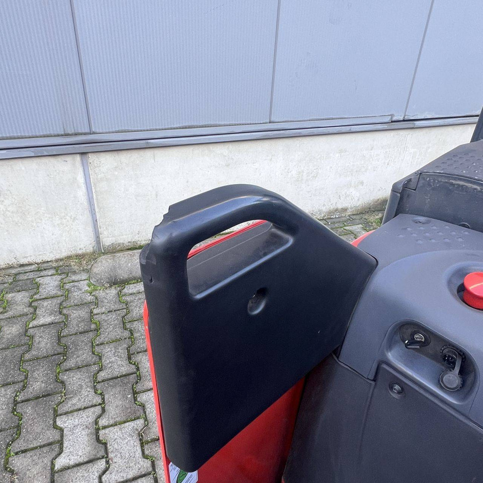 Linde D14SP (133) - Transpalet la mare înălţime: Foto 3 Linde D14SP (133) - Transpalet la mare înălţime: Foto 3