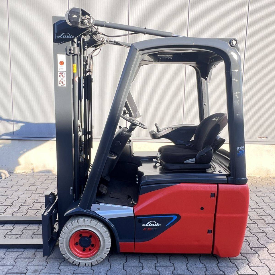 Linde E16C (386-02) EVO Li-On - Electrostivuitor: Foto 3 Linde E16C (386-02) EVO Li-On - Electrostivuitor: Foto 3