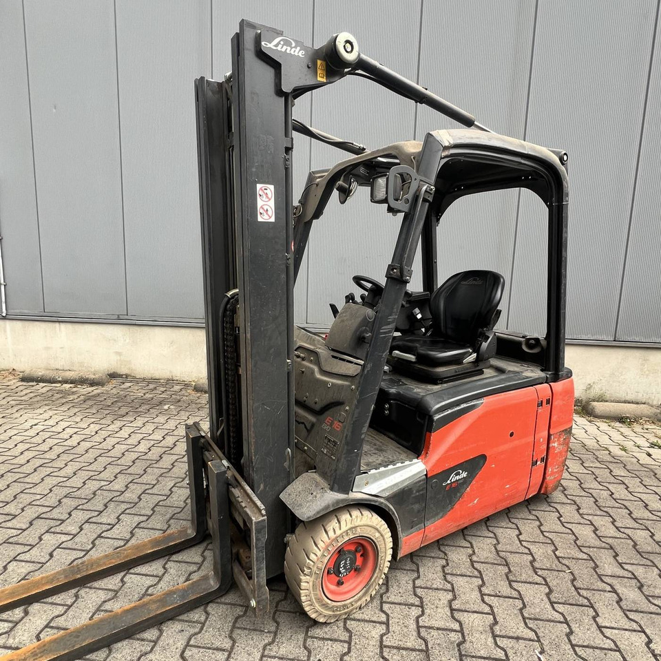 Linde E16L (386) - Electrostivuitor: Foto 1 Linde E16L (386) - Electrostivuitor: Foto 1
