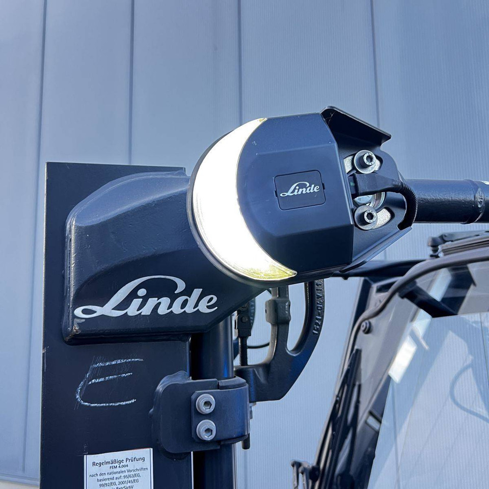 Leasing de Linde E20PH (386-02) EVO Linde E20PH (386-02) EVO: Foto 20 Leasing de Linde E20PH (386-02) EVO Linde E20PH (386-02) EVO: Foto 20