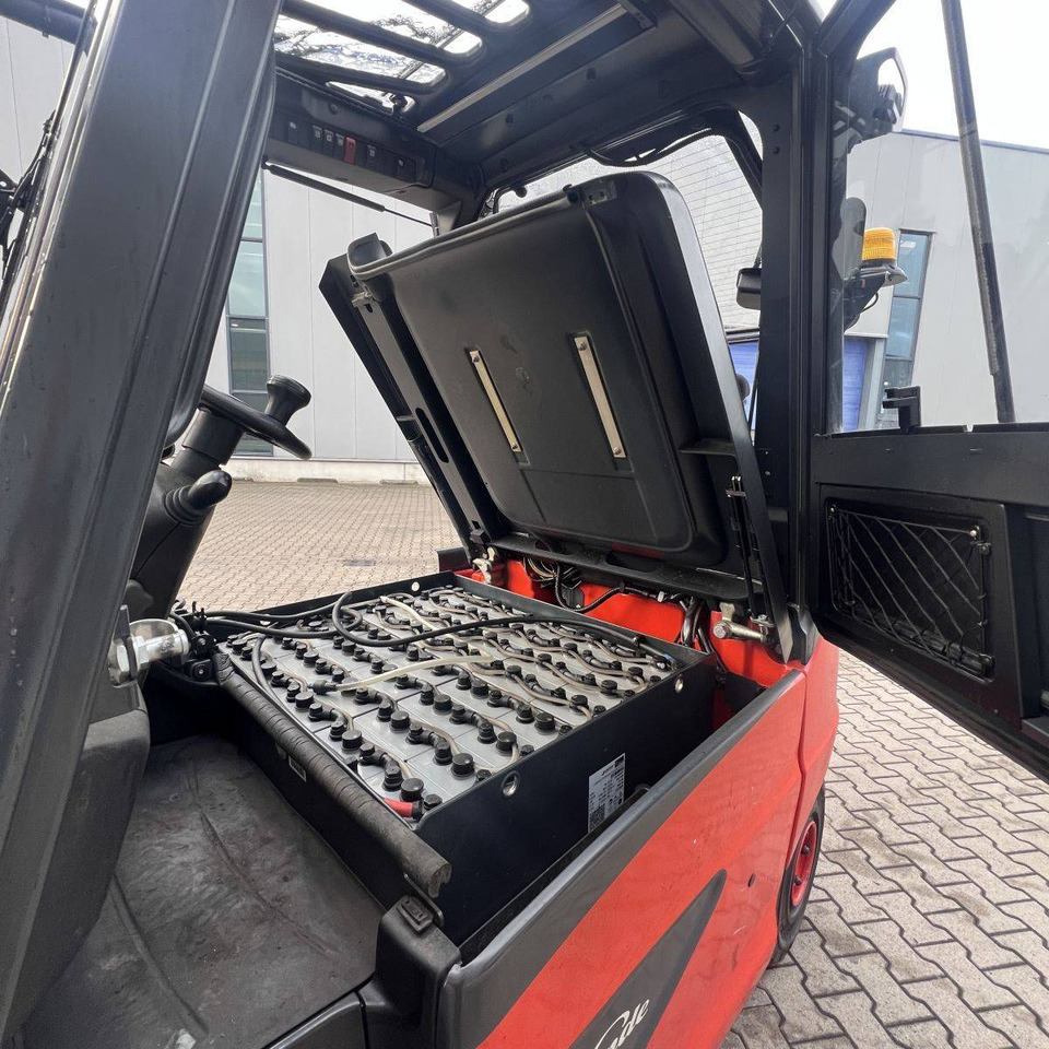 Linde E35/600H (388) - Electrostivuitor: Foto 4 Linde E35/600H (388) - Electrostivuitor: Foto 4