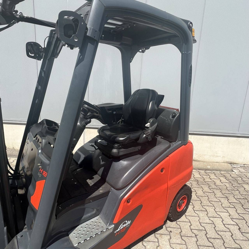 Linde H18T (391-02) EVO - Stivuitor GPL: Foto 4 Linde H18T (391-02) EVO - Stivuitor GPL: Foto 4
