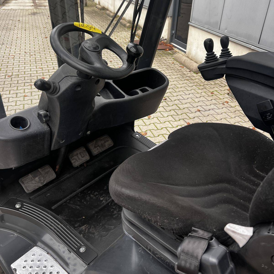 Linde H20D (391) - Stivuitor diesel: Foto 5 Linde H20D (391) - Stivuitor diesel: Foto 5