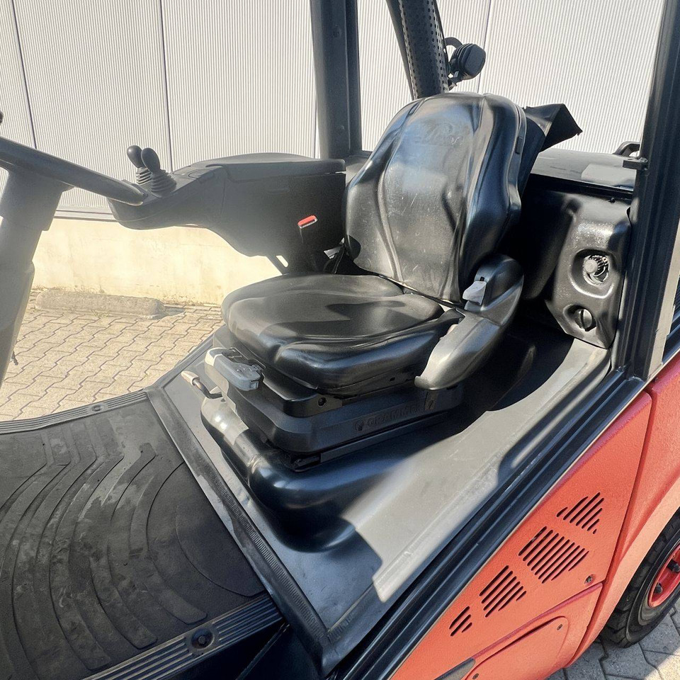 Linde H25T (392) EVO - Stivuitor GPL: Foto 4 Linde H25T (392) EVO - Stivuitor GPL: Foto 4