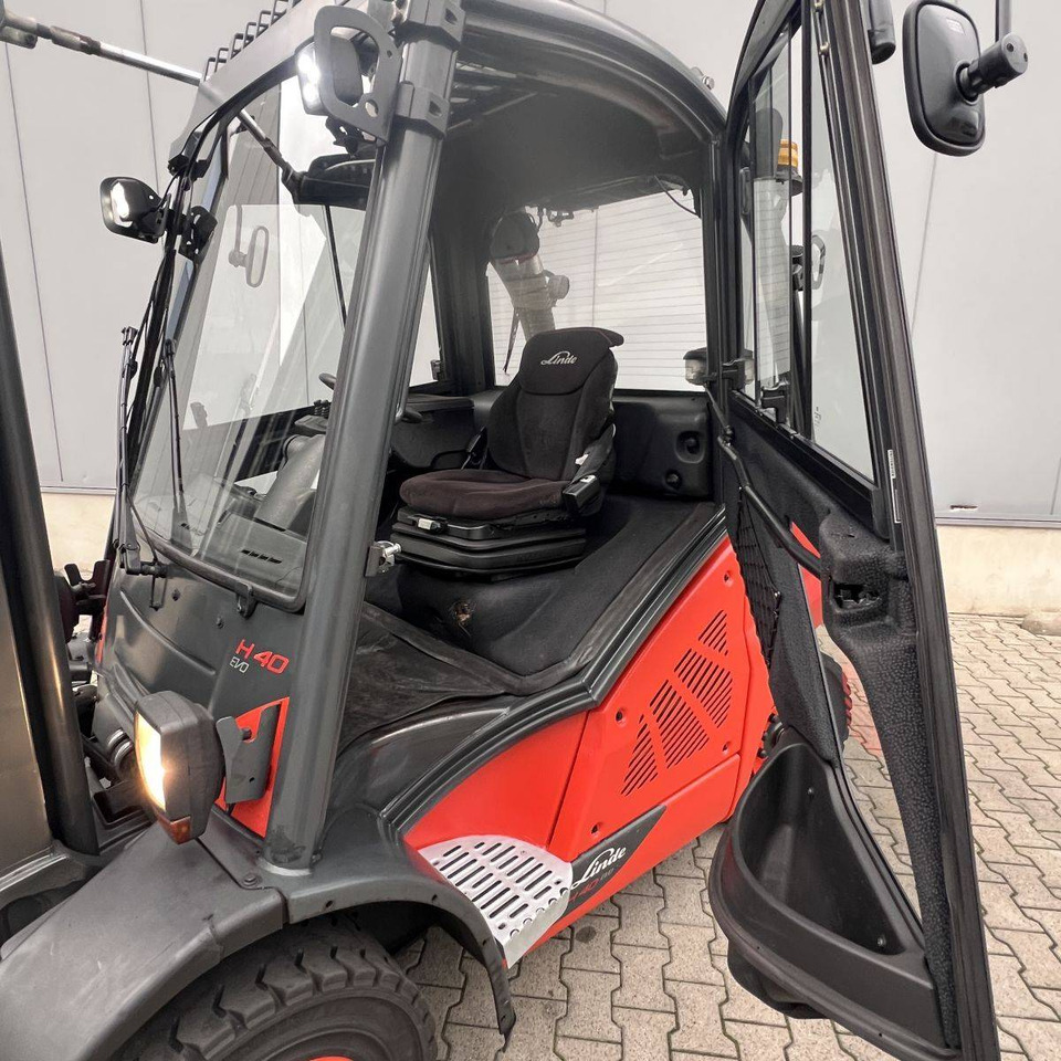 Linde H40D (394-02) EVO - Stivuitor diesel: Foto 4 Linde H40D (394-02) EVO - Stivuitor diesel: Foto 4