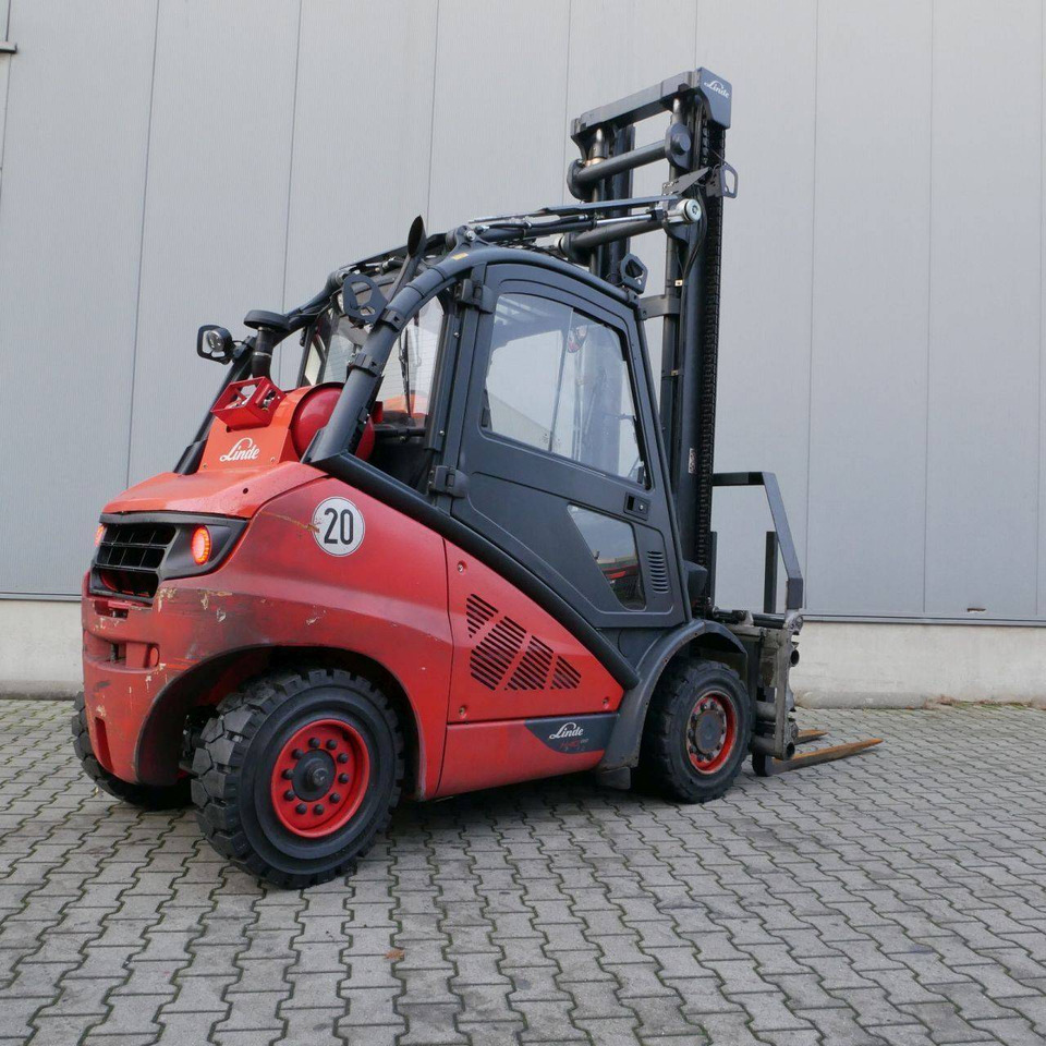 Linde H40T-02 EVO (394) - Stivuitor GPL: Foto 2 Linde H40T-02 EVO (394) - Stivuitor GPL: Foto 2