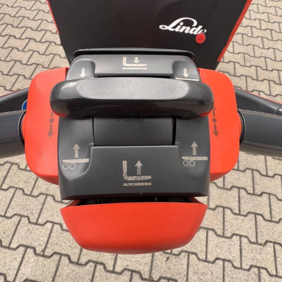 Linde L20i (1173) - Transpalet la mare înălţime: Foto 5 Linde L20i (1173) - Transpalet la mare înălţime: Foto 5