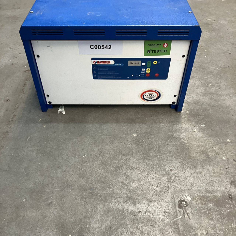 Hawker 24V/60A - Piesă de schimb pentru Stivuitor: Foto 1 Hawker 24V/60A - Piesă de schimb pentru Stivuitor: Foto 1