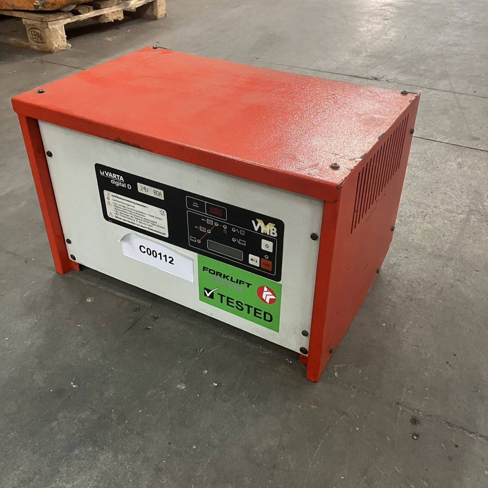 Hawker 24V 80A Digital D - Piesă de schimb pentru Stivuitor: Foto 1 Hawker 24V 80A Digital D - Piesă de schimb pentru Stivuitor: Foto 1