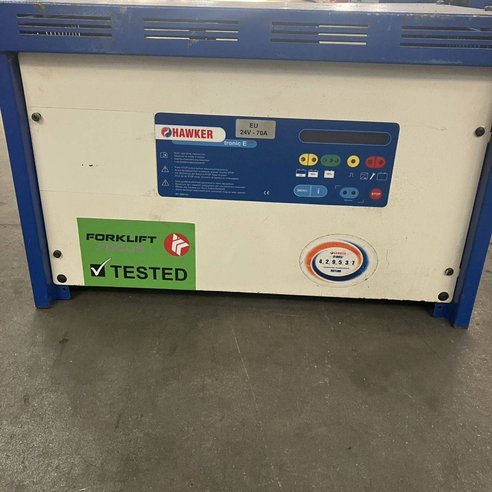 Hawker E24V-70A tronic E puls+EU - Piesă de schimb pentru Stivuitor: Foto 3 Hawker E24V-70A tronic E puls+EU - Piesă de schimb pentru Stivuitor: Foto 3
