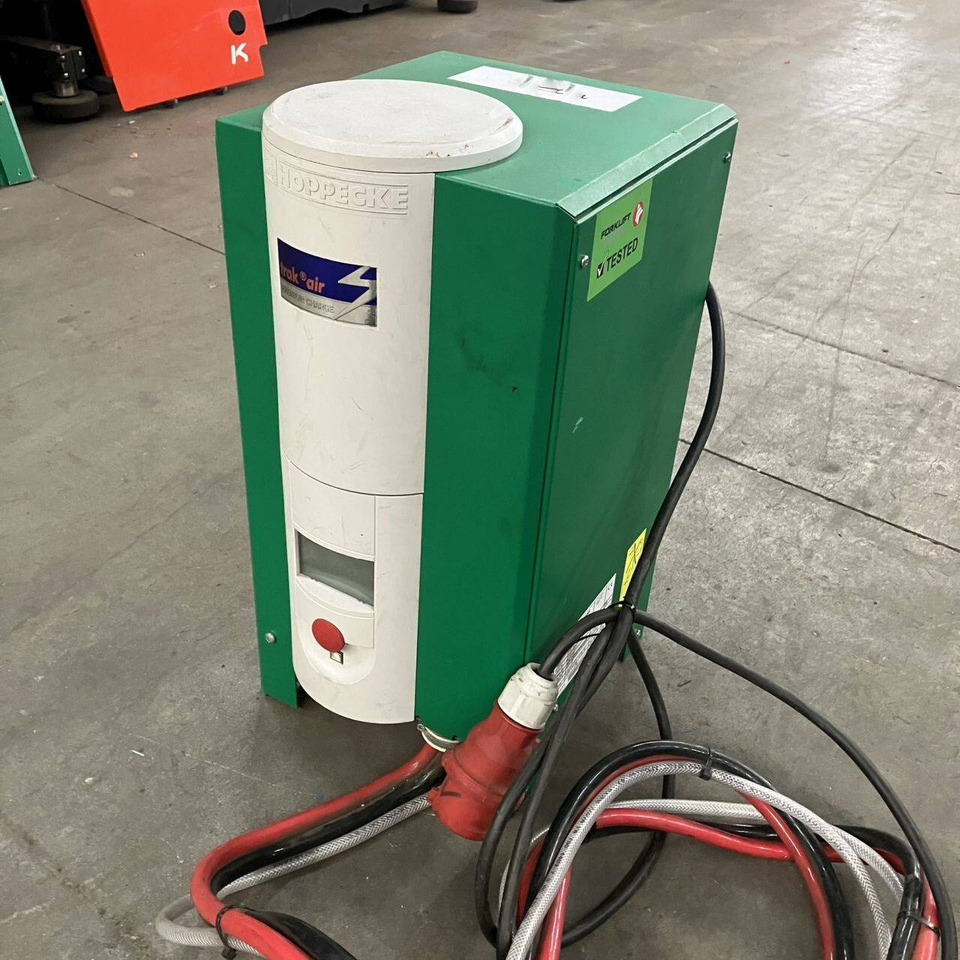Hoppecke E230 G24/50 B-F14 H0-HF Trak Air - Piesă de schimb pentru Stivuitor: Foto 1 Hoppecke E230 G24/50 B-F14 H0-HF Trak Air - Piesă de schimb pentru Stivuitor: Foto 1