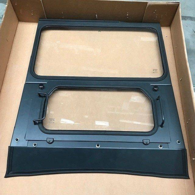 Rear panel for Komatsu - Fereastră și piese pentru Stivuitor: Foto 3 Rear panel for Komatsu - Fereastră și piese pentru Stivuitor: Foto 3