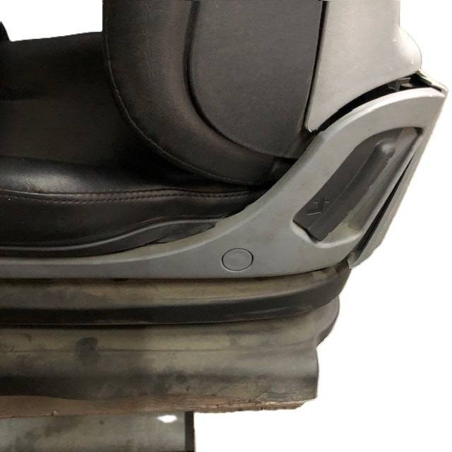 Seat for Linde 1120 series - Scaun pentru Stivuitor: Foto 4 Seat for Linde 1120 series - Scaun pentru Stivuitor: Foto 4