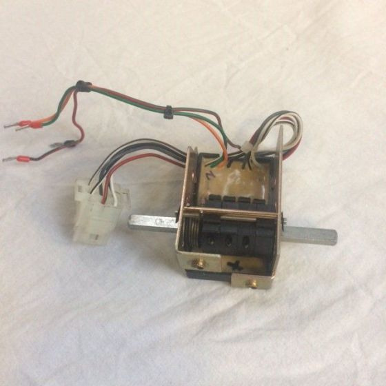 Sensor, Driving direction switch for Caterpillar - Sistem electric pentru Stivuitor: Foto 4 Sensor, Driving direction switch for Caterpillar - Sistem electric pentru Stivuitor: Foto 4