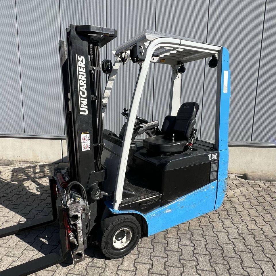 Unicarriers AG1N1L16Q - Electrostivuitor: Foto 1 Unicarriers AG1N1L16Q - Electrostivuitor: Foto 1