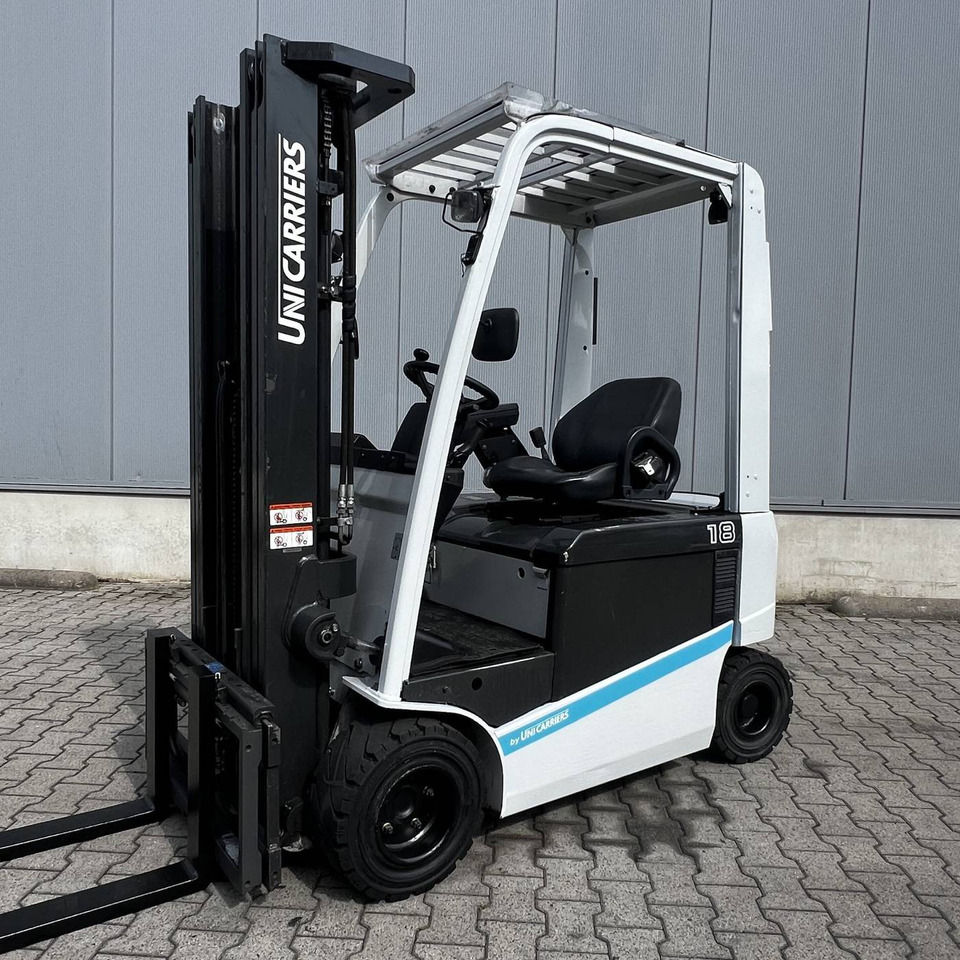 Unicarriers EF18 (JAG1N1L18Q) - Electrostivuitor: Foto 1 Unicarriers EF18 (JAG1N1L18Q) - Electrostivuitor: Foto 1