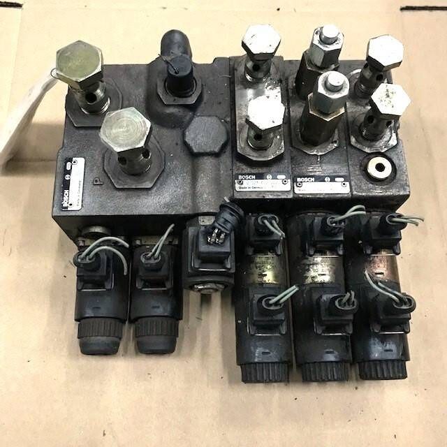 Valve Block for Still R60-30,R60-35, R60-40, R60-45, R60-50 - Supapa hidraulica pentru Stivuitor: Foto 2 Valve Block for Still R60-30,R60-35, R60-40, R60-45, R60-50 - Supapa hidraulica pentru Stivuitor: Foto 2
