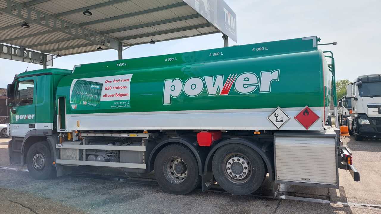 Camion cisternă MERCEDES ACTROS: Foto 13