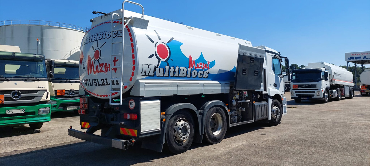 Camion cisternă MERCEDES Antos: Foto 10