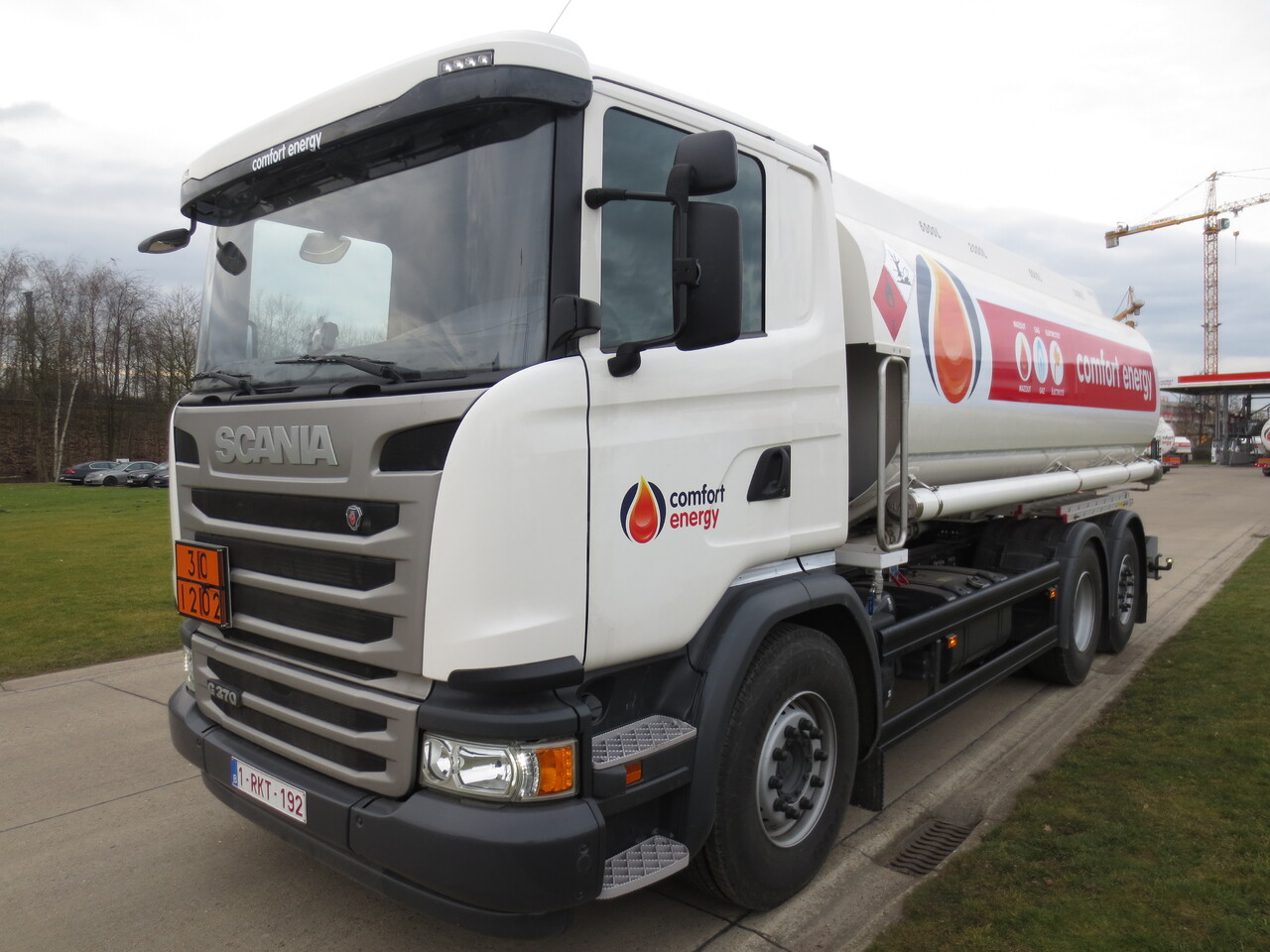 SCANIA G370 - Camion cisternă: Foto 1 SCANIA G370 - Camion cisternă: Foto 1