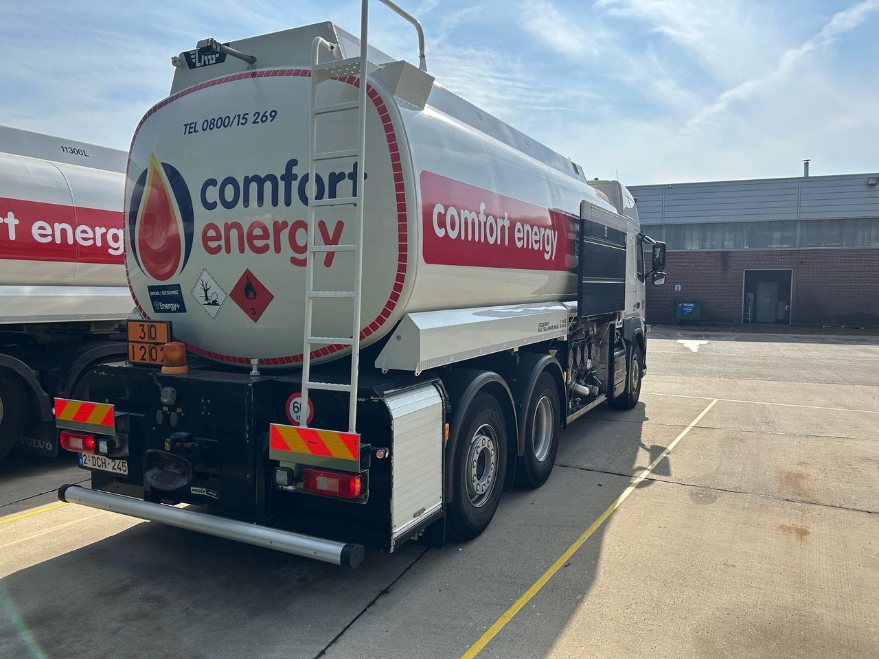 VOLVO FM - Camion cisternă: Foto 4 VOLVO FM - Camion cisternă: Foto 4