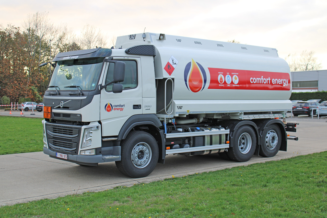 VOLVO FM - Camion cisternă: Foto 1 VOLVO FM - Camion cisternă: Foto 1