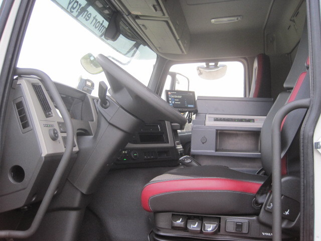 Volvo FM - Camion cisternă: Foto 3 Volvo FM - Camion cisternă: Foto 3