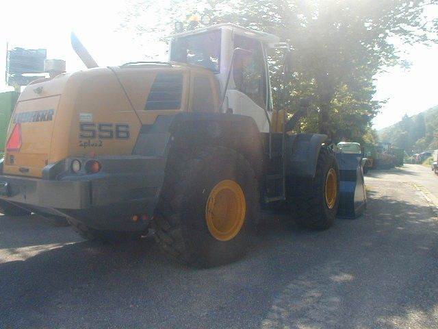 Liebherr L556 2plus2 - Încărcător frontal pe pneuri: Foto 2 Liebherr L556 2plus2 - Încărcător frontal pe pneuri: Foto 2