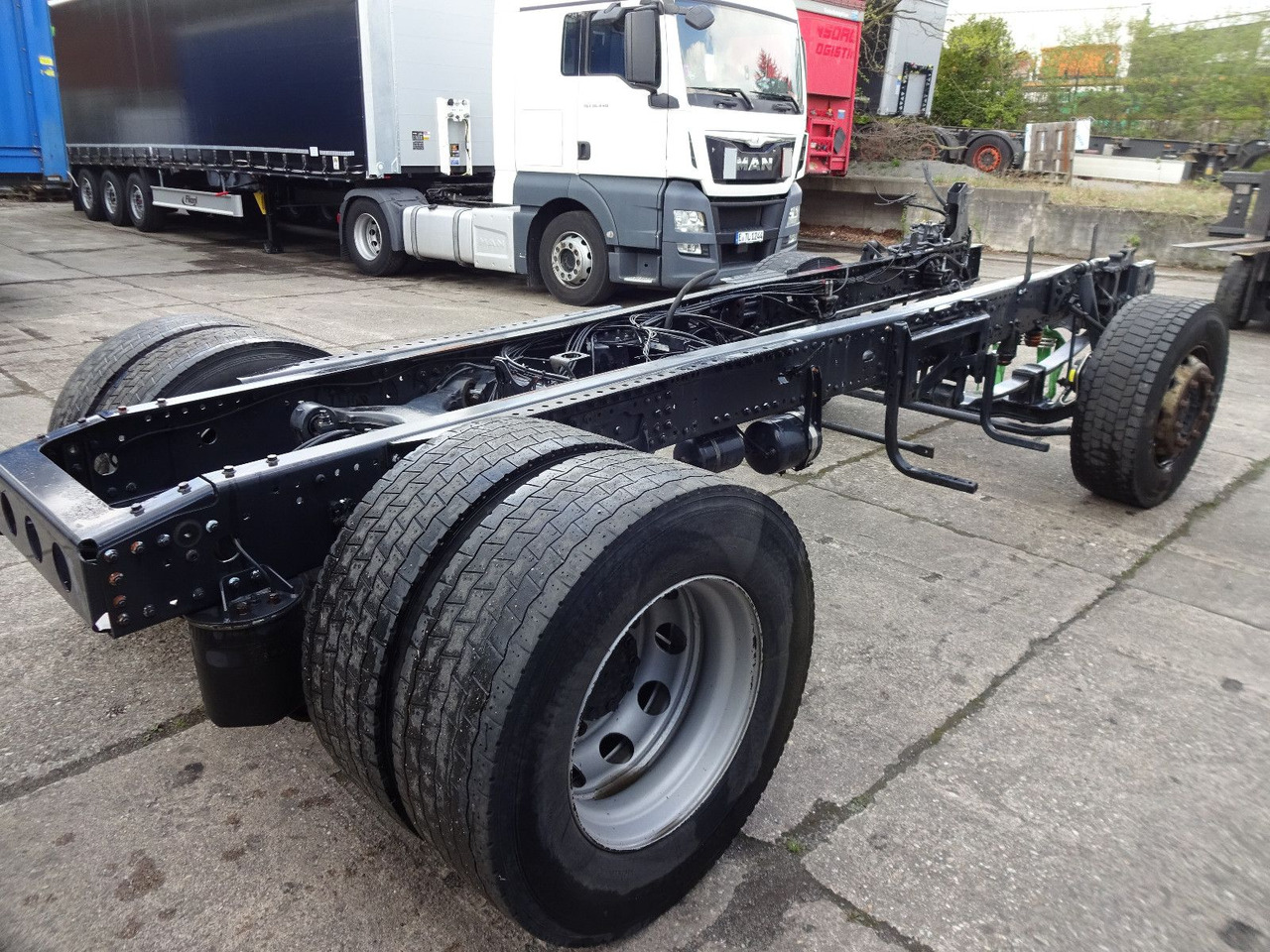 MAN TGX 18.480, Chassis mit Hinterachse, Bj-2016 - Cap tractor: Foto 5 MAN TGX 18.480, Chassis mit Hinterachse, Bj-2016 - Cap tractor: Foto 5