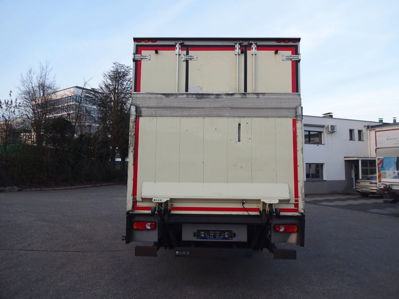 Leasing de  DAF LF 230, 12 T, LBW, Türen, Klima, Automat, Kamera DAF LF 230, 12 T, LBW, Türen, Klima, Automat, Kamera: Foto 6