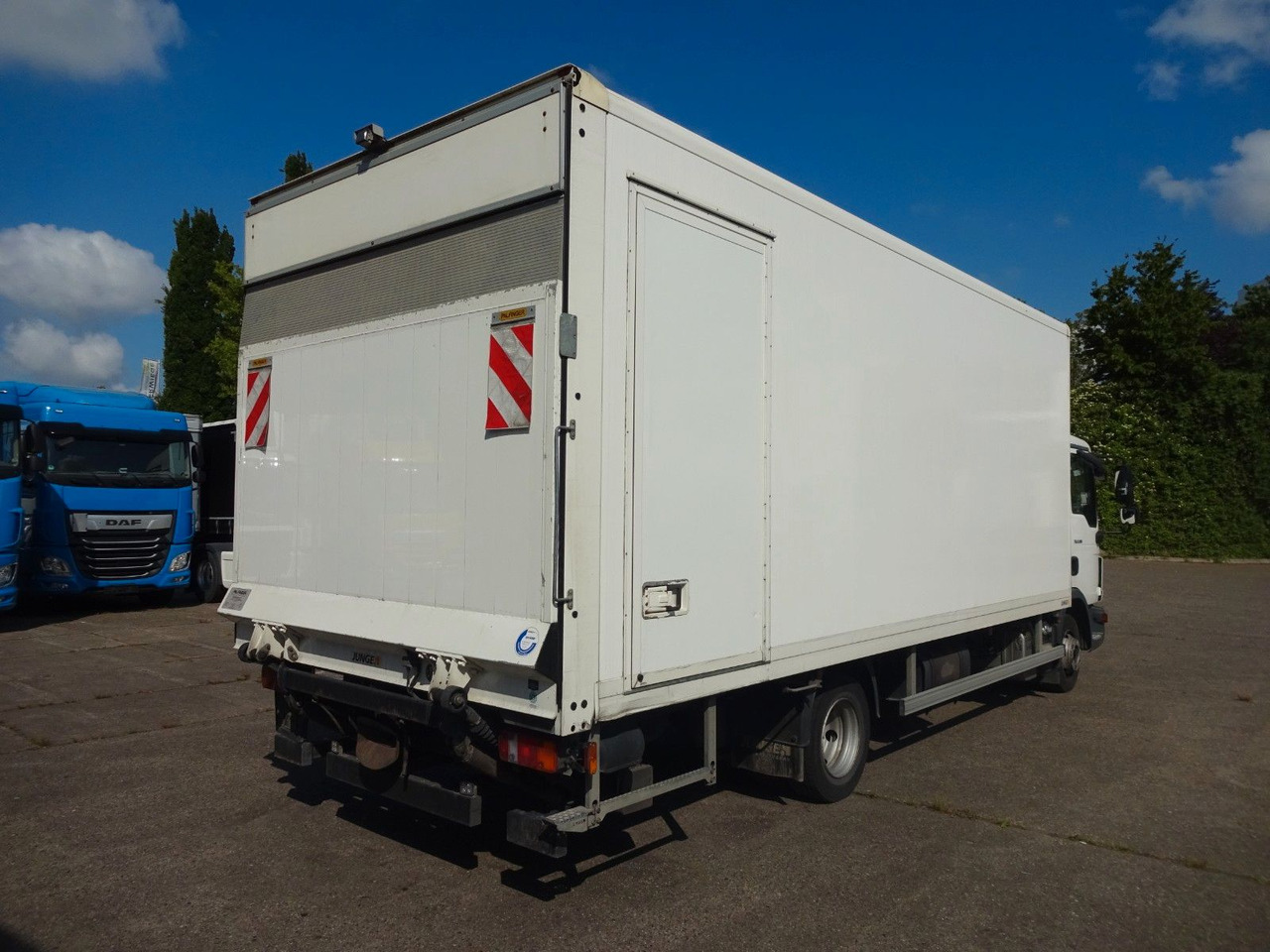 MAN MAN TGL 8.190, Koffer, LBW, Kamera, Luft, AHK - Camion furgon: Foto 5 MAN MAN TGL 8.190, Koffer, LBW, Kamera, Luft, AHK - Camion furgon: Foto 5