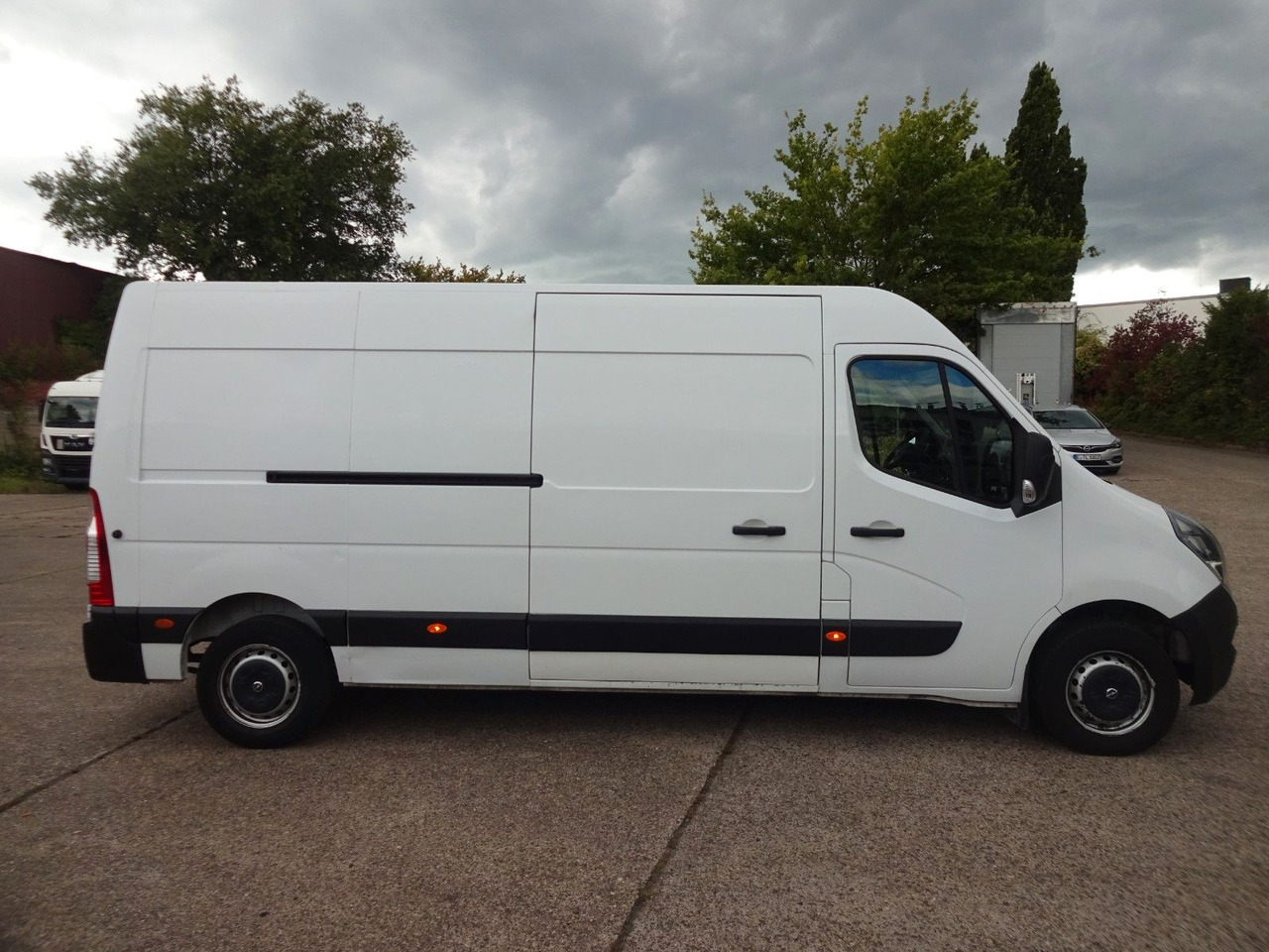 Opel Movano Kasten L3H2, AHK, Klima - Dubă: Foto 4 Opel Movano Kasten L3H2, AHK, Klima - Dubă: Foto 4