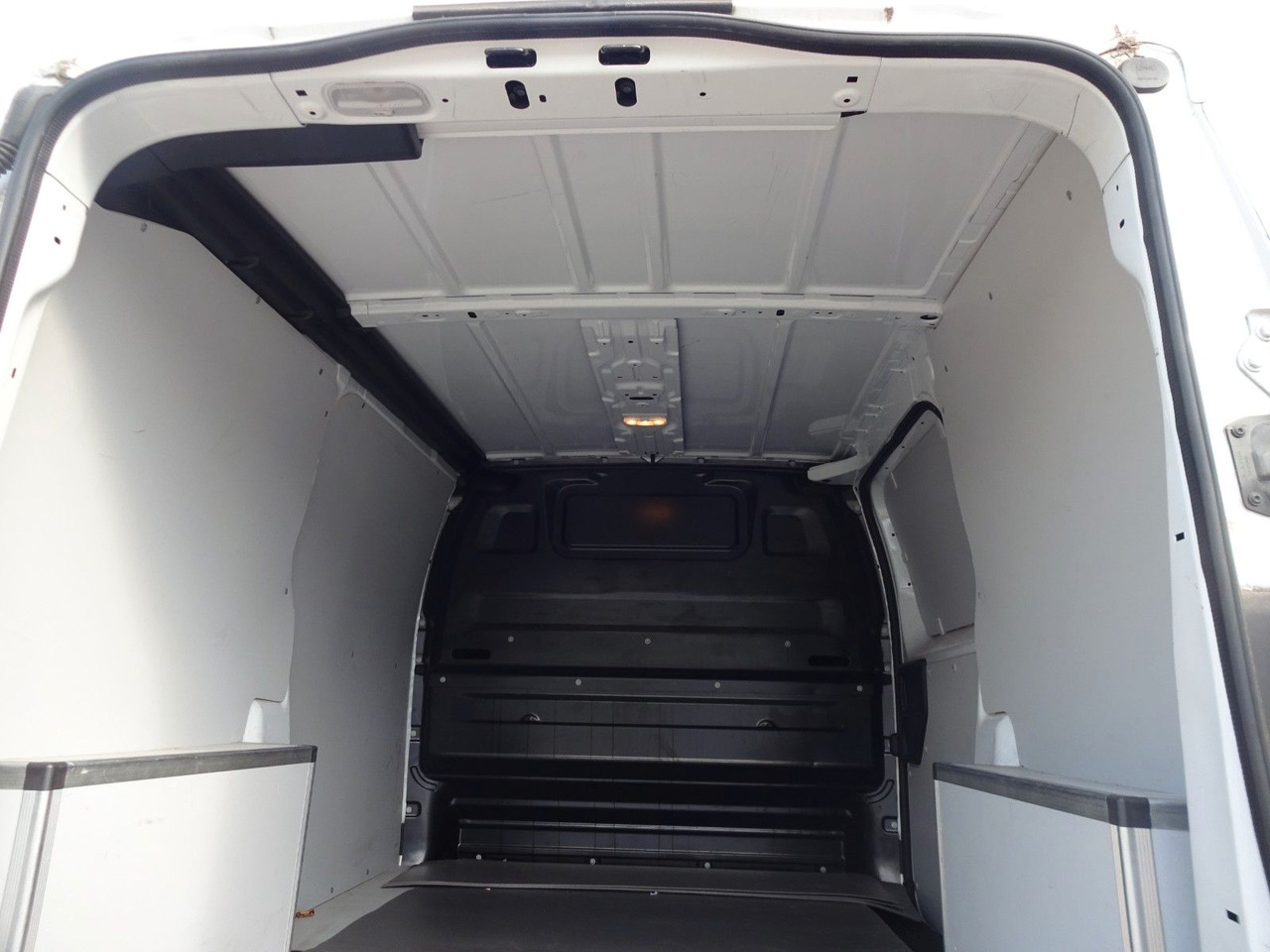 Autoutilitară compactă Opel Vivaro Kasten L1H1, Klima, PDC, Tempomat: Foto 11