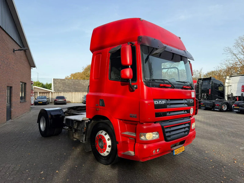 DAF CF 85.410 MMBS! Lanbouwkenteken, handgeschakeld, pto voorbereiding - Cap tractor: Foto 4 DAF CF 85.410 MMBS! Lanbouwkenteken, handgeschakeld, pto voorbereiding - Cap tractor: Foto 4