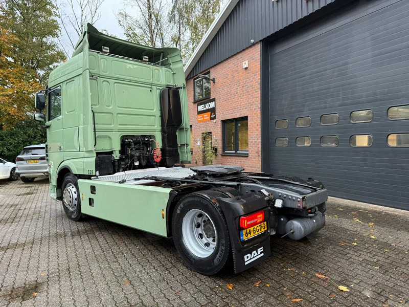 DAF XF 440 6X2 FTP Space Cab Standairco NL Truck - Cap tractor: Foto 2 DAF XF 440 6X2 FTP Space Cab Standairco NL Truck - Cap tractor: Foto 2