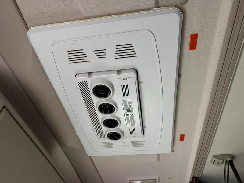 Cap tractor DAF XF 450 SSC Super Space LED Standairco Leer 574.149KM NL Truck APK 01-2026: Foto 12 Cap tractor DAF XF 450 SSC Super Space LED Standairco Leer 574.149KM NL Truck APK 01-2026: Foto 12