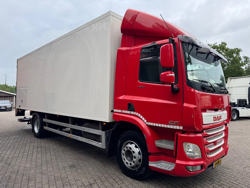 DAF CF 260 4X2 7.6 Frigoblock FK12 -25 Trennwand 2T LBW, HEIWO, Top condition - Camion izoterma: Foto 2 DAF CF 260 4X2 7.6 Frigoblock FK12 -25 Trennwand 2T LBW, HEIWO, Top condition - Camion izoterma: Foto 2