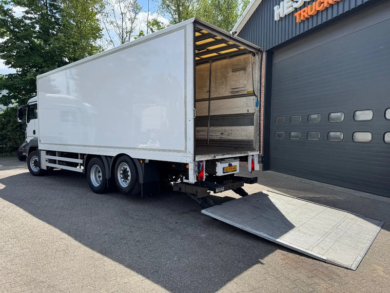 MAN TGS 26.320 EEV Koffer Stuuras AHK 2.500KG LBW 479.810! NL TRUCK - Camion furgon: Foto 3 MAN TGS 26.320 EEV Koffer Stuuras AHK 2.500KG LBW 479.810! NL TRUCK - Camion furgon: Foto 3