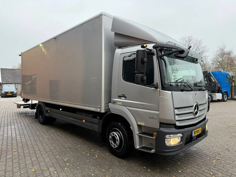 Mercedes-Benz Atego 1218 7.3M Koffer 1500KG LBW 323.826KM! NL Truck APK/TUV 26-04-2026 - Camion furgon: Foto 4 Mercedes-Benz Atego 1218 7.3M Koffer 1500KG LBW 323.826KM! NL Truck APK/TUV 26-04-2026 - Camion furgon: Foto 4
